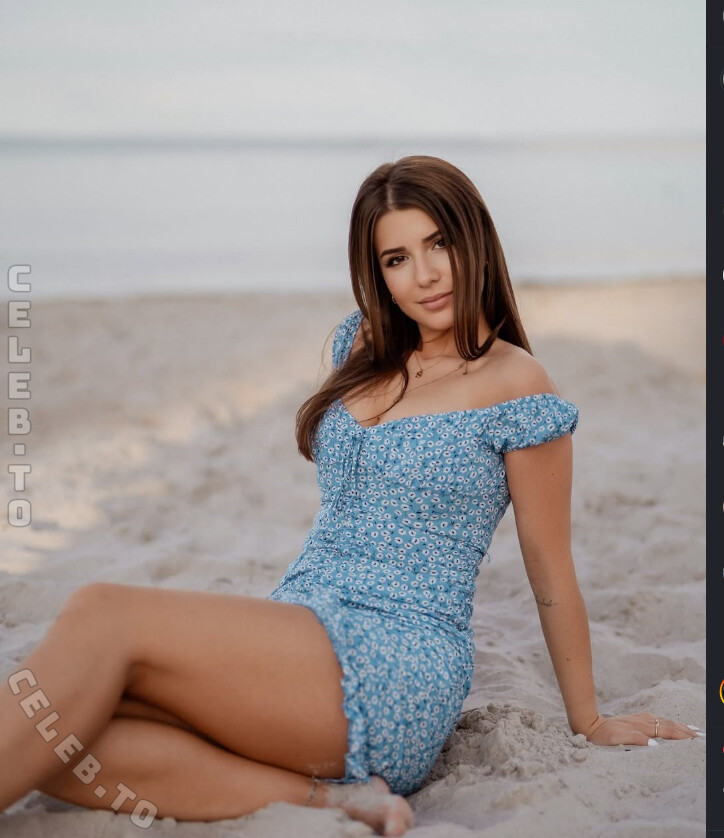 iamsaraamagal nude photo 2