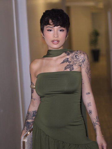 Iasmin Melo New (4 photos)