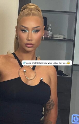 Iggy Azalea nude photo 2