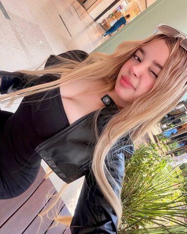 iimssarah nude photo 25