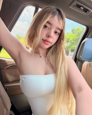 iimssarah nude photo 15