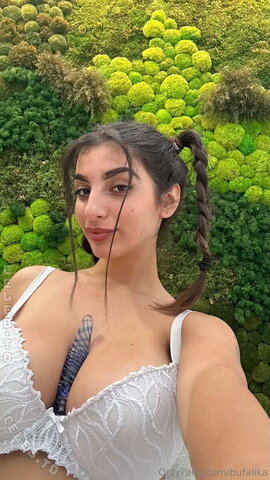 Ika Dauria nude photo 98