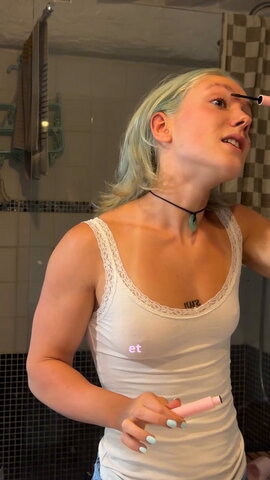 Ilovehercrookedteeth nude photo 42