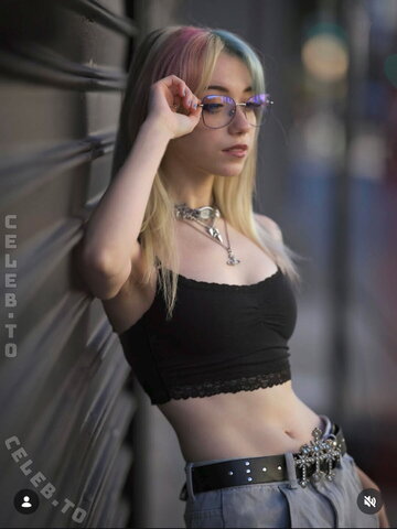 iluvmeww nude photo 50