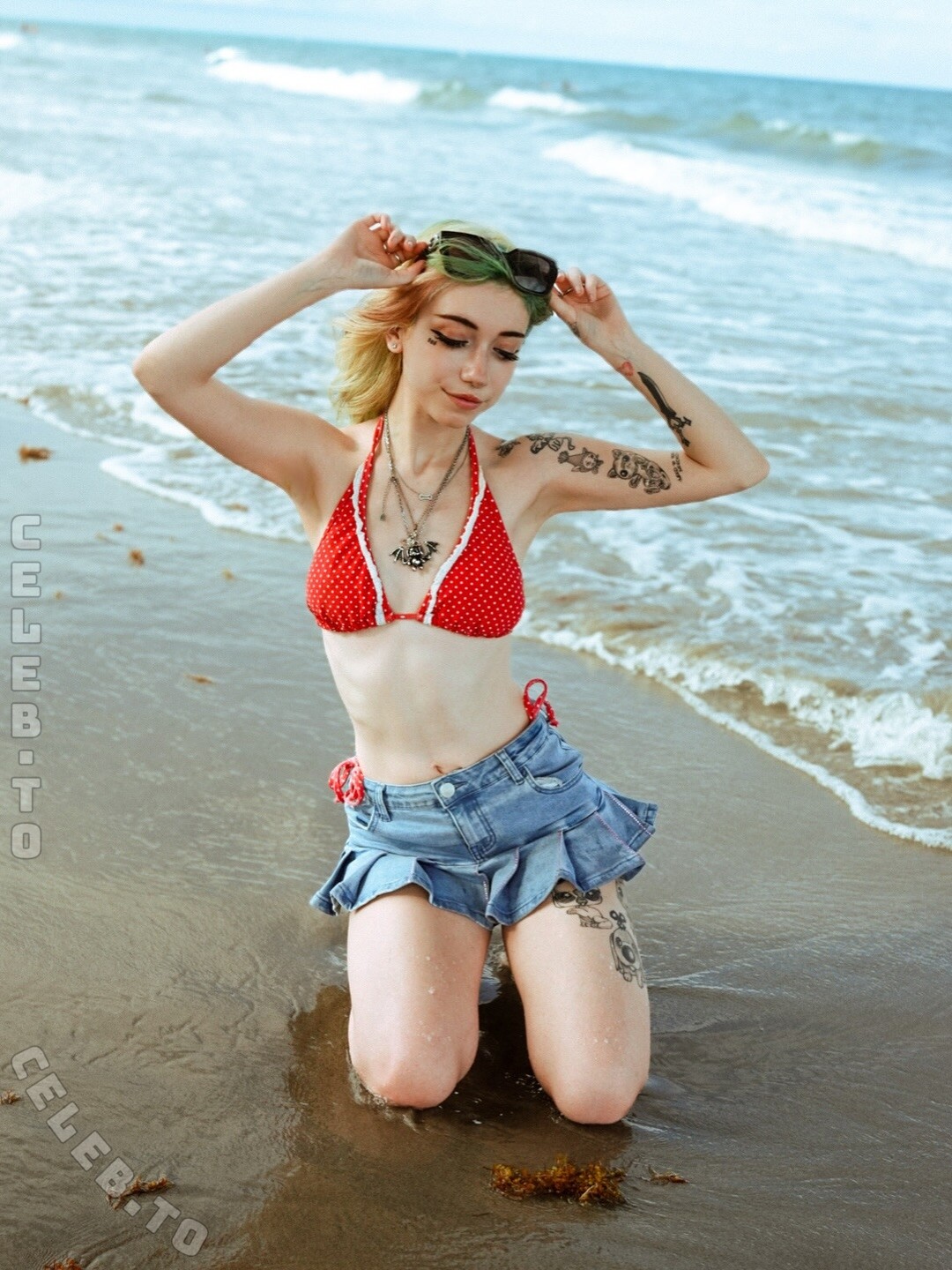 iluvmeww nude photo 4