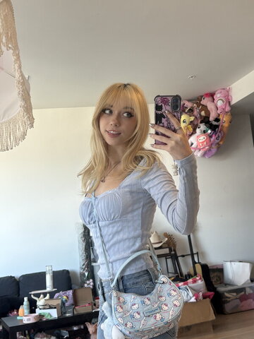 iluvmeww nude photo 16
