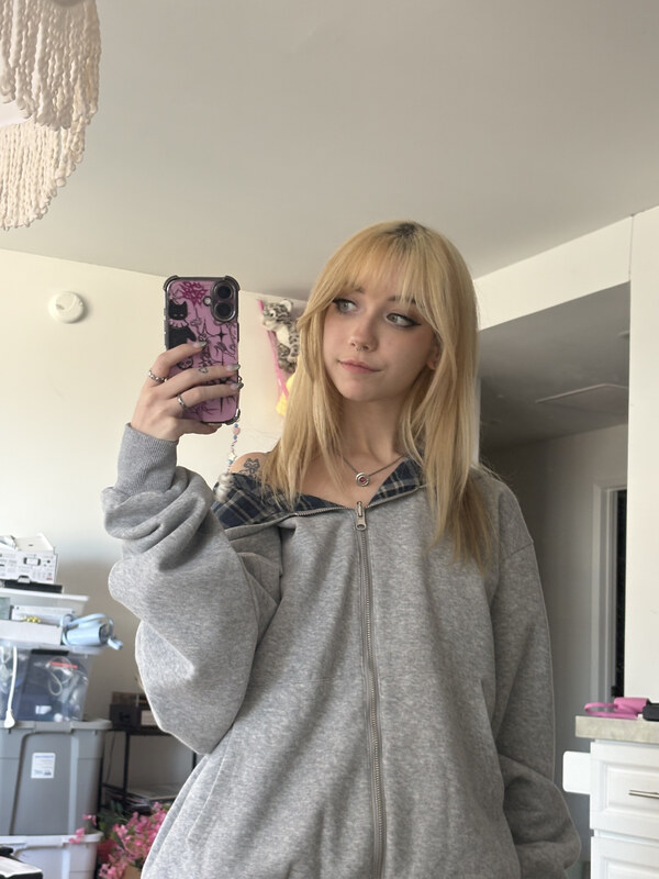 iluvmeww nude photo 11