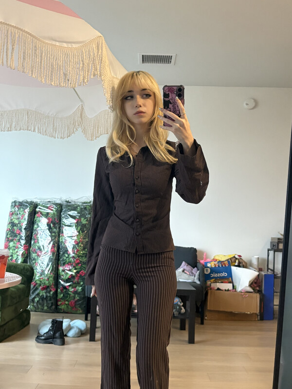iluvmeww nude photo 11