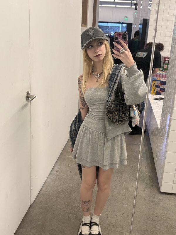 iluvmeww nude photo 5