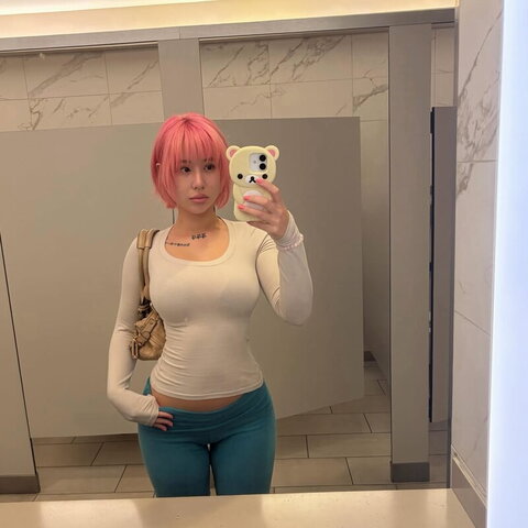 Ilykimchi nude photo 3
