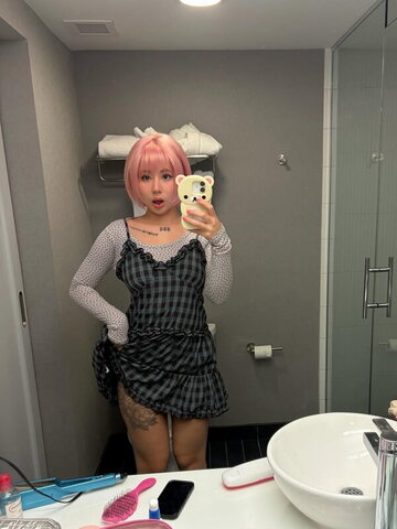 Ilykimchi nude photo 1
