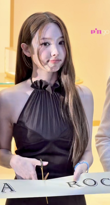 I’m Nayeon nude photo 14