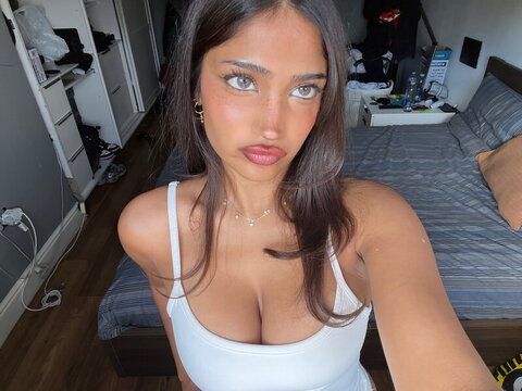 imanimalikaa Hot (8 photos)