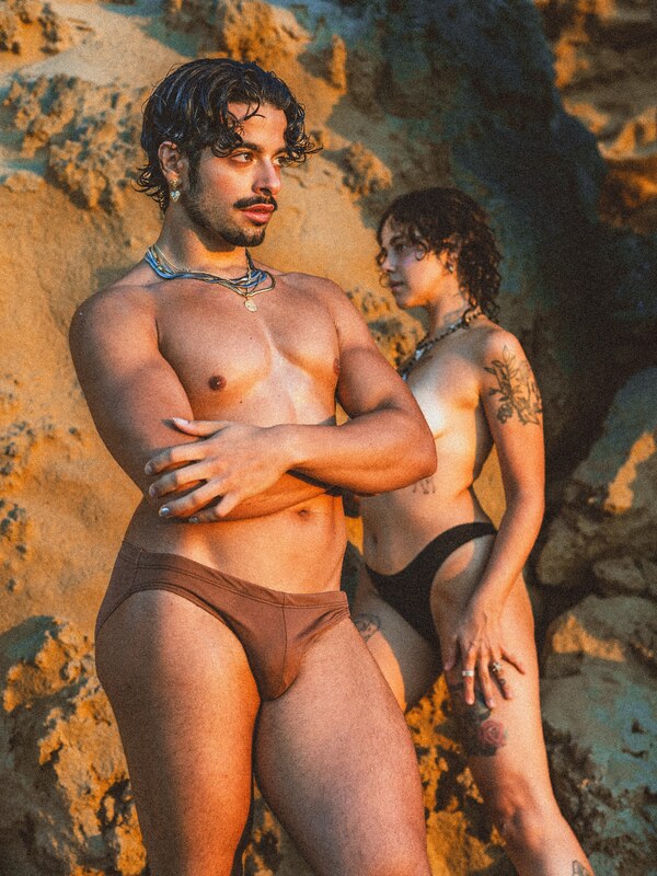 Imponderabile nude photo 5