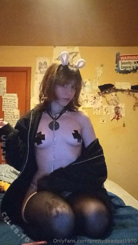 imprettydeadgirl nude photo 6