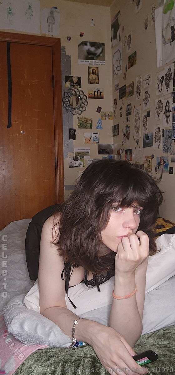 imprettydeadgirl nude photo 8