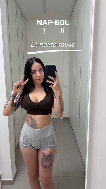 ImViolet nude photo 1