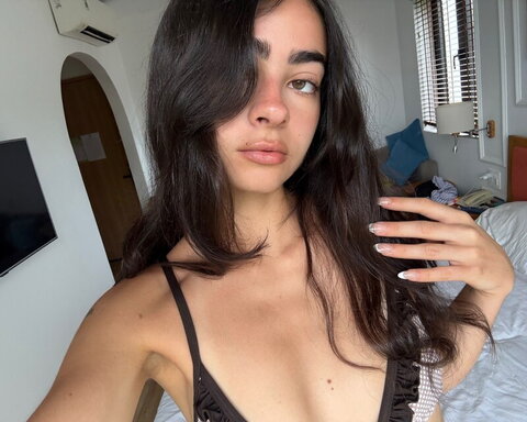 Inas Elashiry nude photo 3