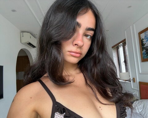 Inas Elashiry nude photo 1