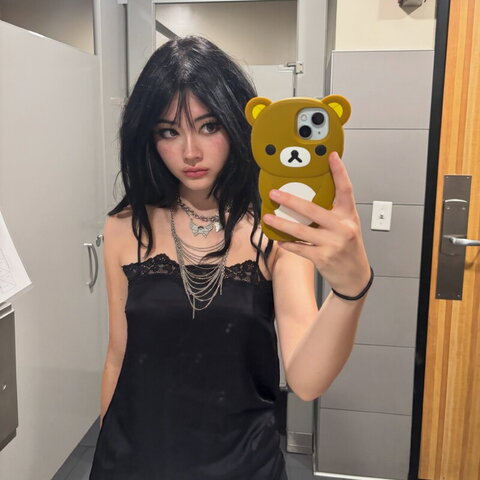 _ind1ka nude photo 4