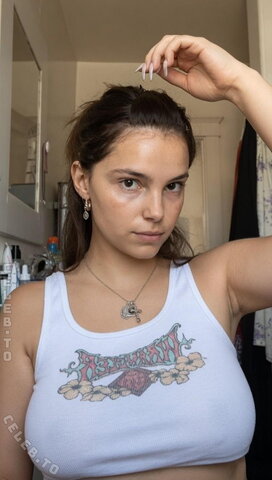 Inde Navarrette nude photo 37