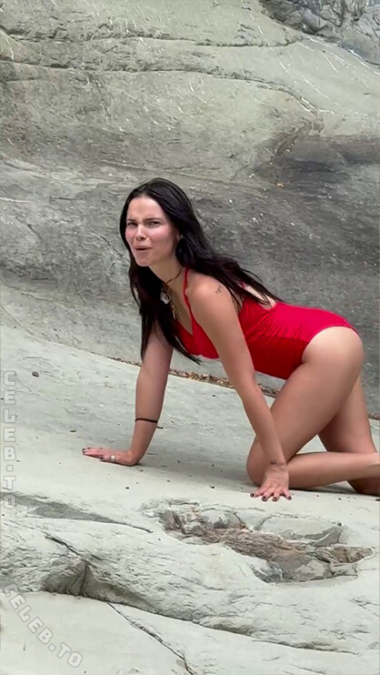 Inde Navarrette nude photo 13