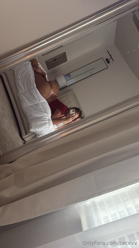 Indeasha nude photo 5