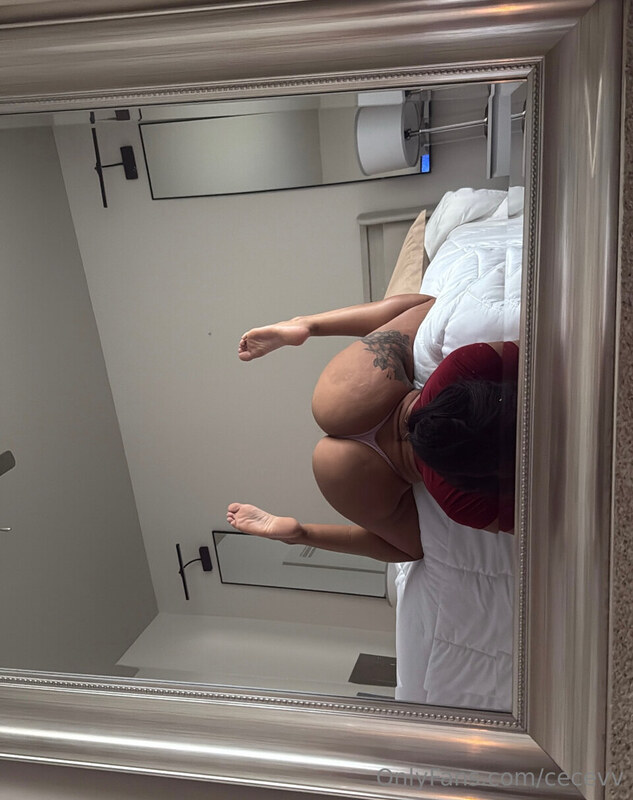 Indeasha nude photo 17