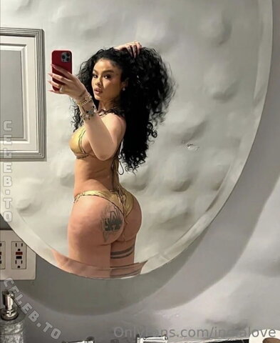 India Love nude photo 10