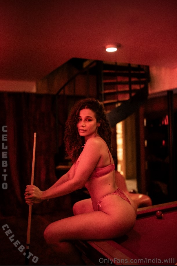 India.willi nude photo 11