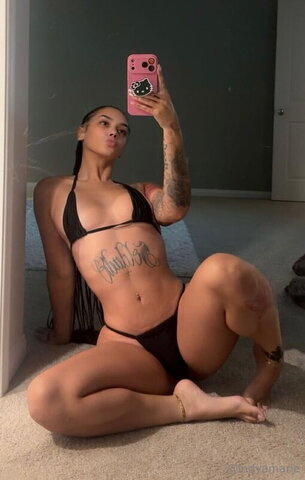 Indyamarie New (7 photos)