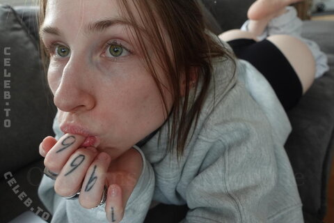 InkedSophiie nude photo 6