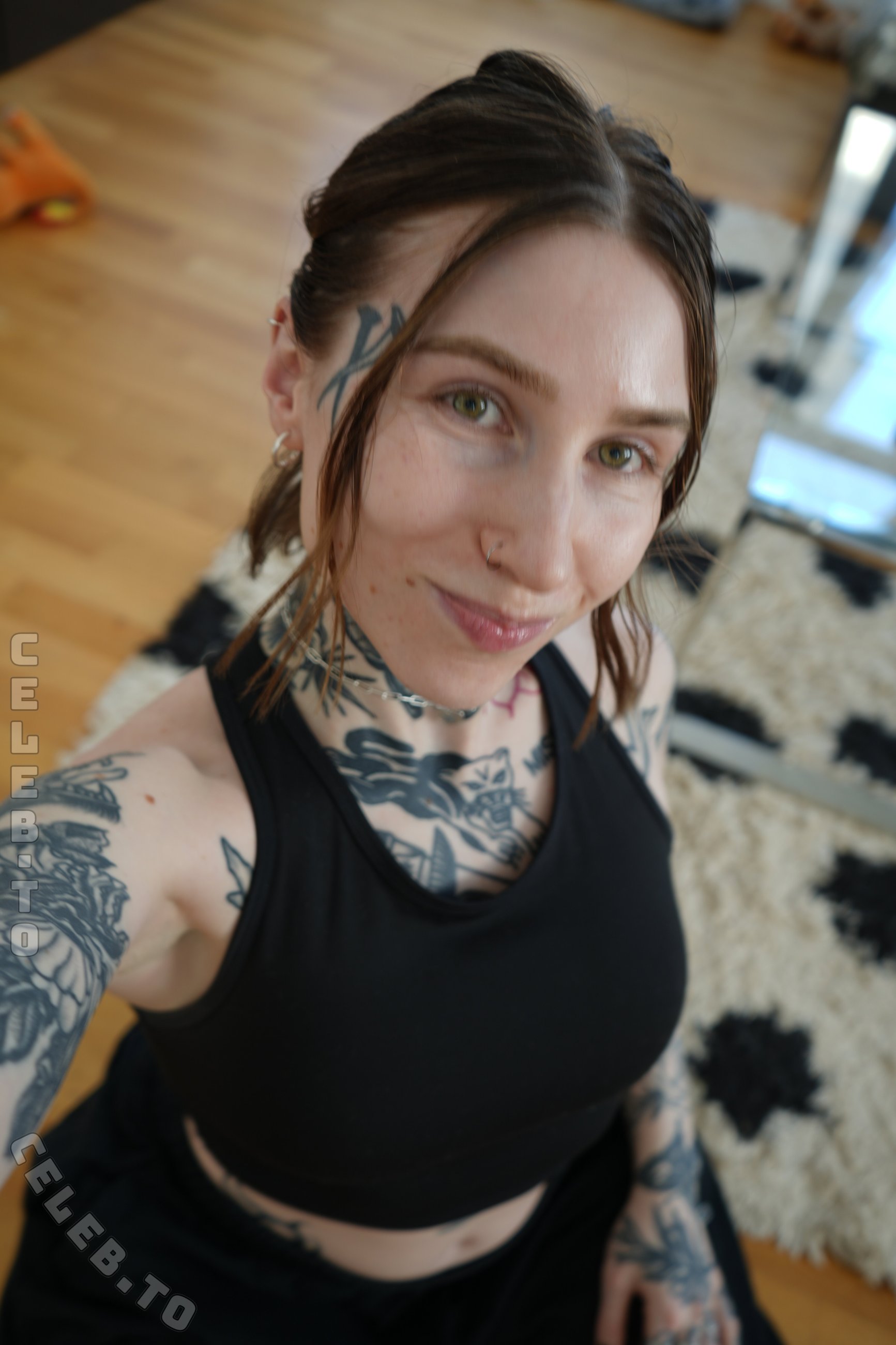 InkedSophiie nude photo 3