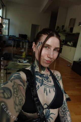 InkedSophiie nude photo 35
