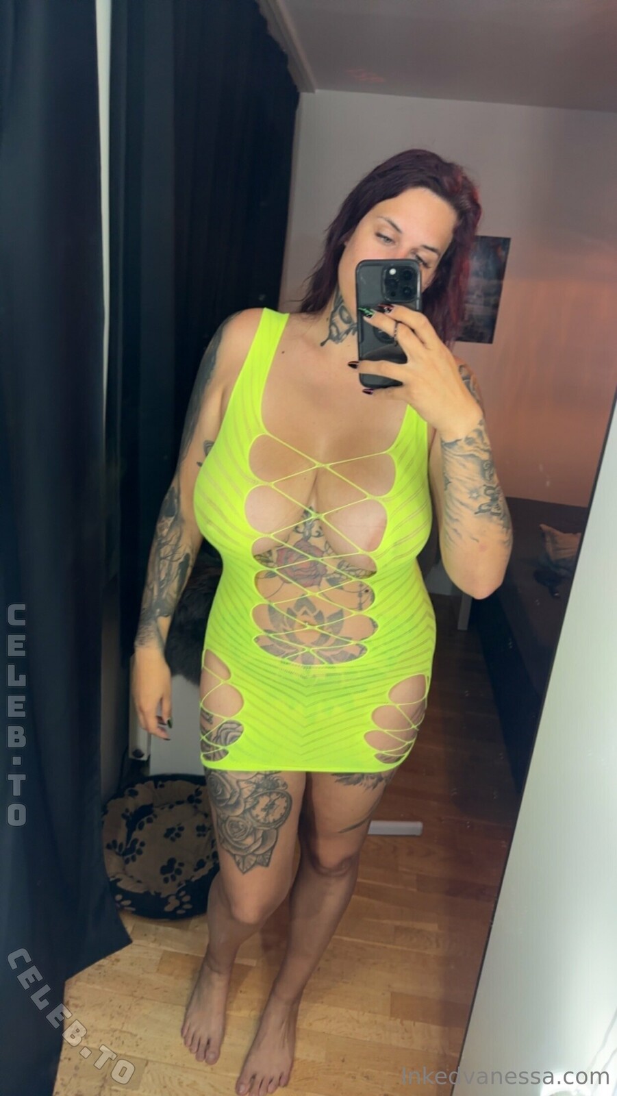 InkedVanessa nude photo 1