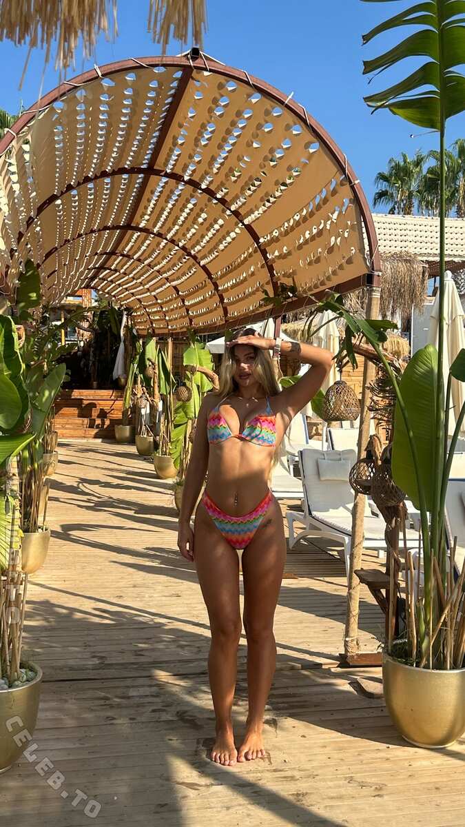 Inna Chimi nude photo 11