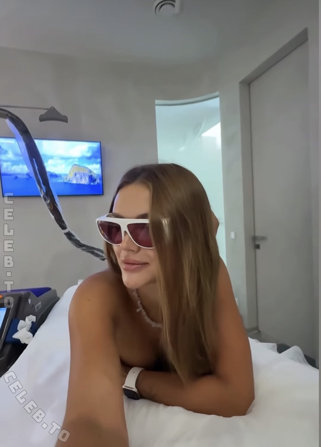 Inna Chimi nude photo 4