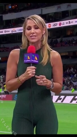 Inés Sainz Gallo nude photo 1