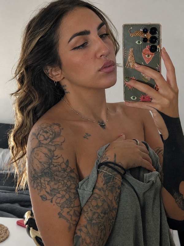 ipandarina nude photo 3