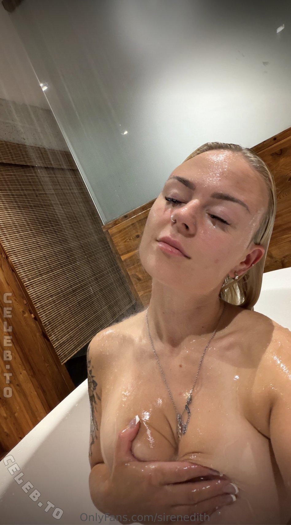 Ireneidanvalo nude photo 1
