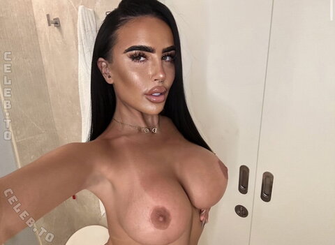 iri who nude photo 20