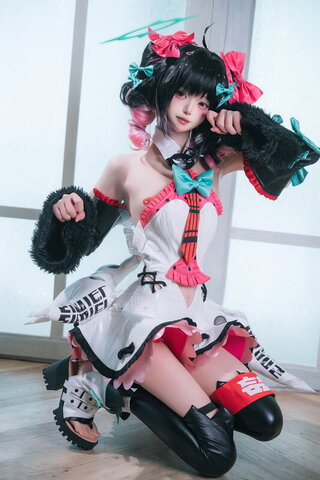 Iri nude photo 26