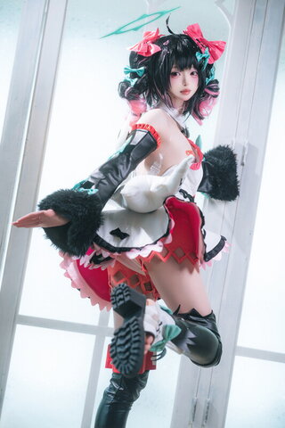 Iri nude photo 20