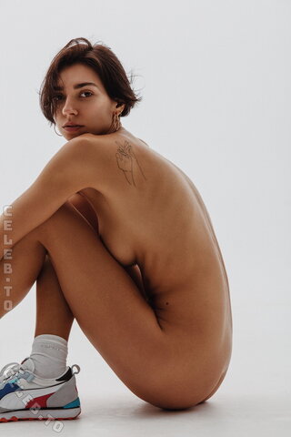 Irina Lozovaya nude photo 239