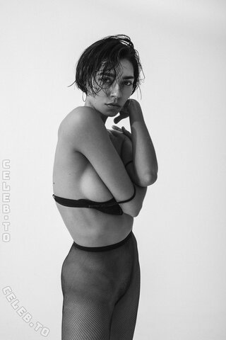 Irina Lozovaya nude photo 231