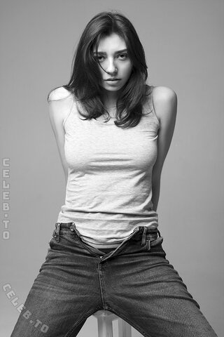 Irina Lozovaya Sexy (16 photos)