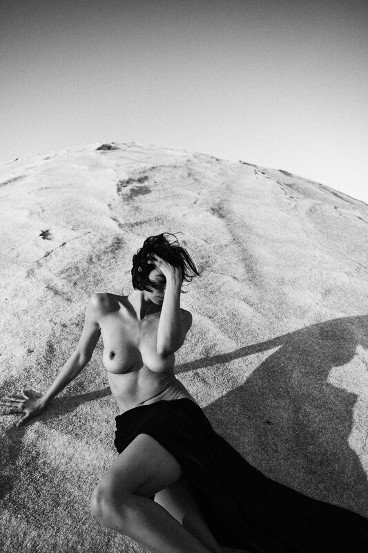 Irina Lozovaya nude photo 5