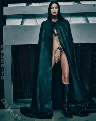 Irina Shayk nude