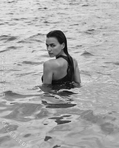 Irina Shayk nude photo 78