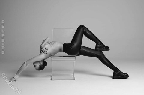 Irina Shayk nude photo 300